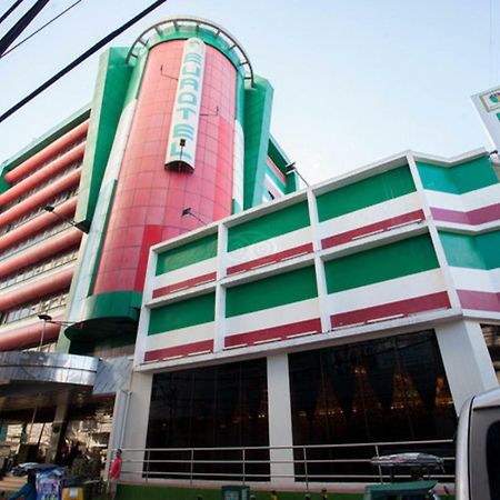 Eurotel North Edsa Quezon City Extérieur photo
