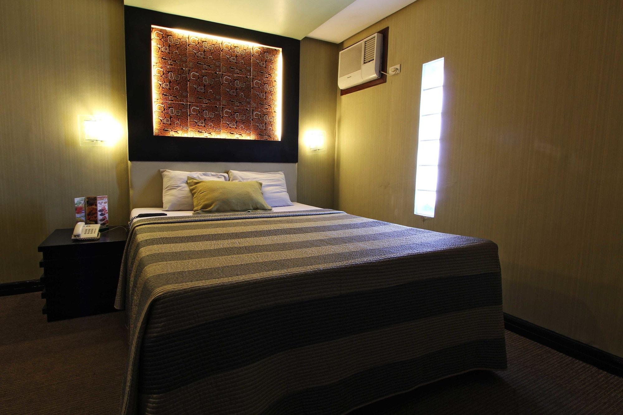Eurotel North Edsa Quezon City Extérieur photo