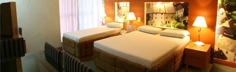 Eurotel North Edsa Quezon City Extérieur photo