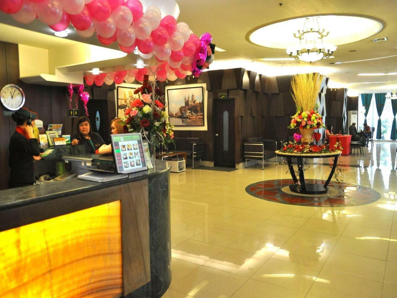 Eurotel North Edsa Quezon City Extérieur photo